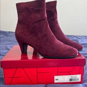 AEROSOLES Women's Wine Heeled Boots